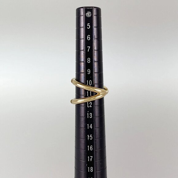 LOUIS VUITTON Vault Upside Down Yellow gold Ring - Picture 12 of 14